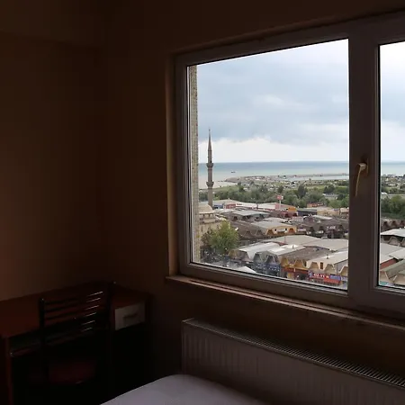 Cay-der Hotel 2*