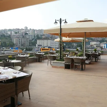Cay-der Hotel